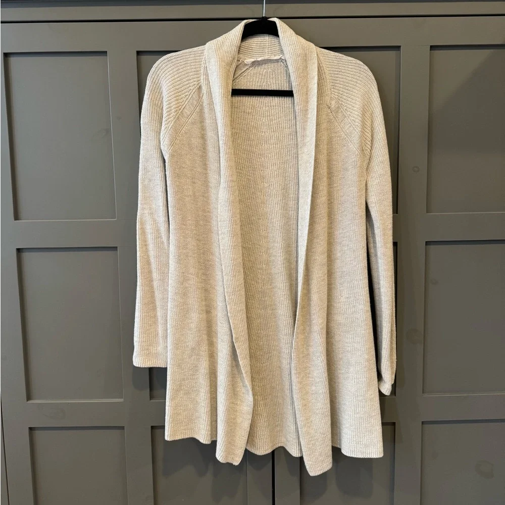 Athleta light heather grey open swing travel/ lounge cardigan/jacket - Picture 1 of 11